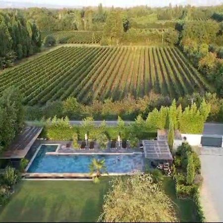 Le Mas Des Mirabelles Cabannes Exterior photo