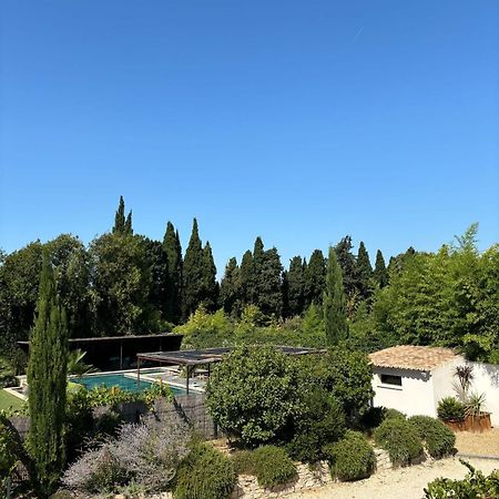Le Mas Des Mirabelles Cabannes Exterior photo