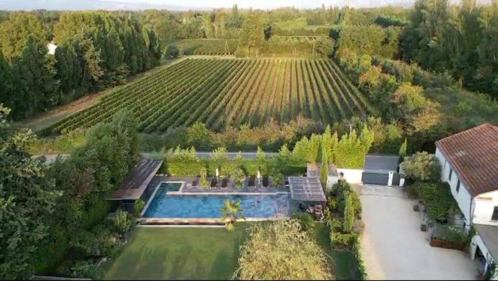 Le Mas Des Mirabelles Cabannes Exterior photo